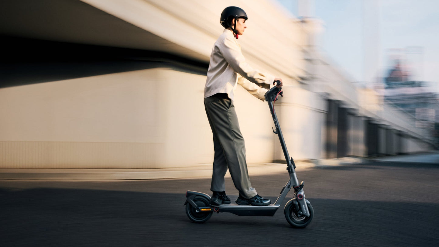 2 SEGWAY F3 ELECTRIC SCOOTERS