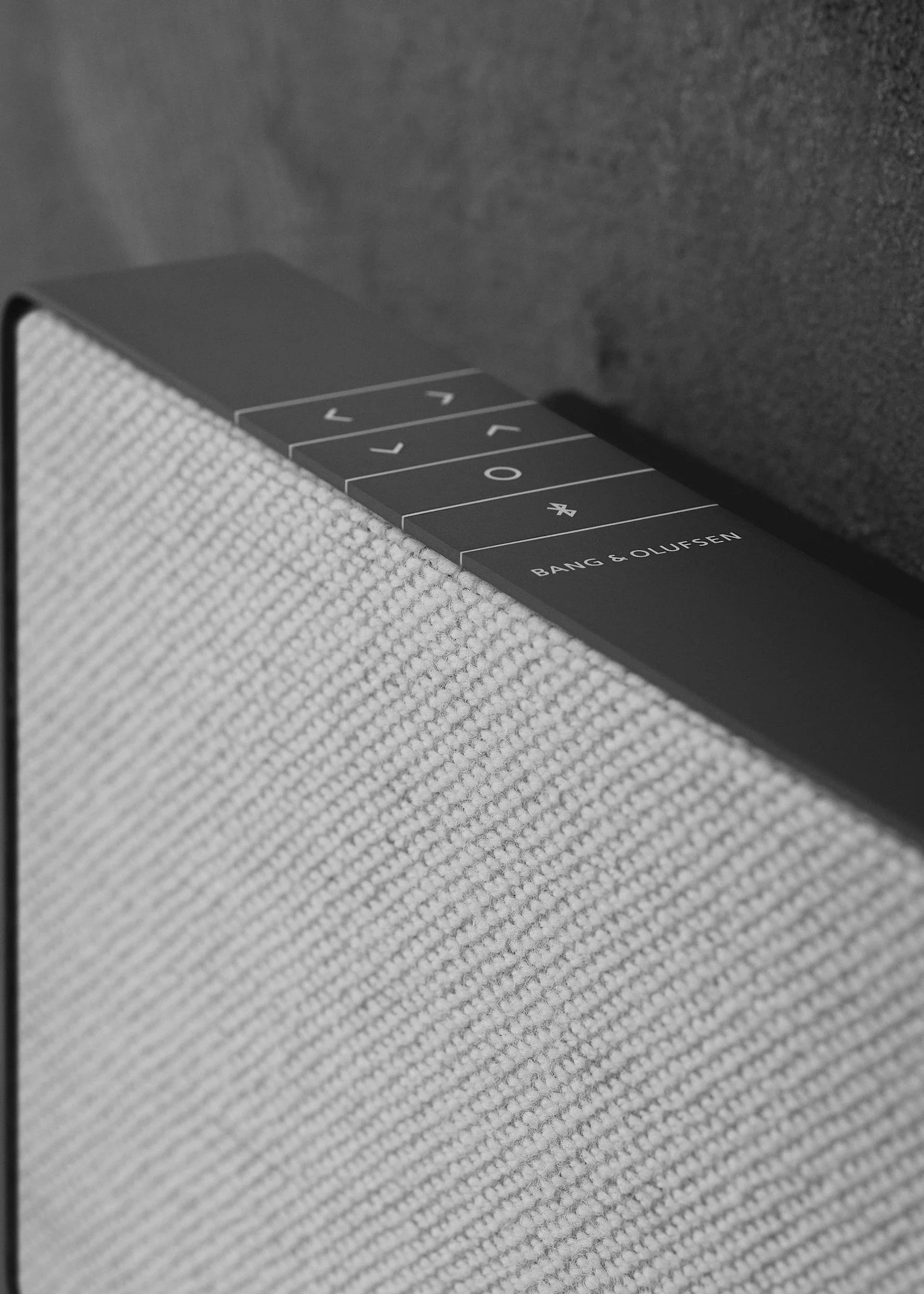 BEOSOUND STAGE ATMOS SOUNDBAR