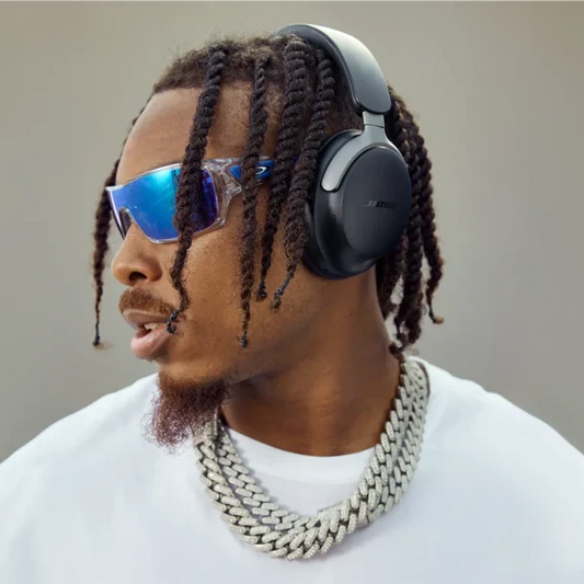QUIETCOMFORT® ULTRA HEADPHONES